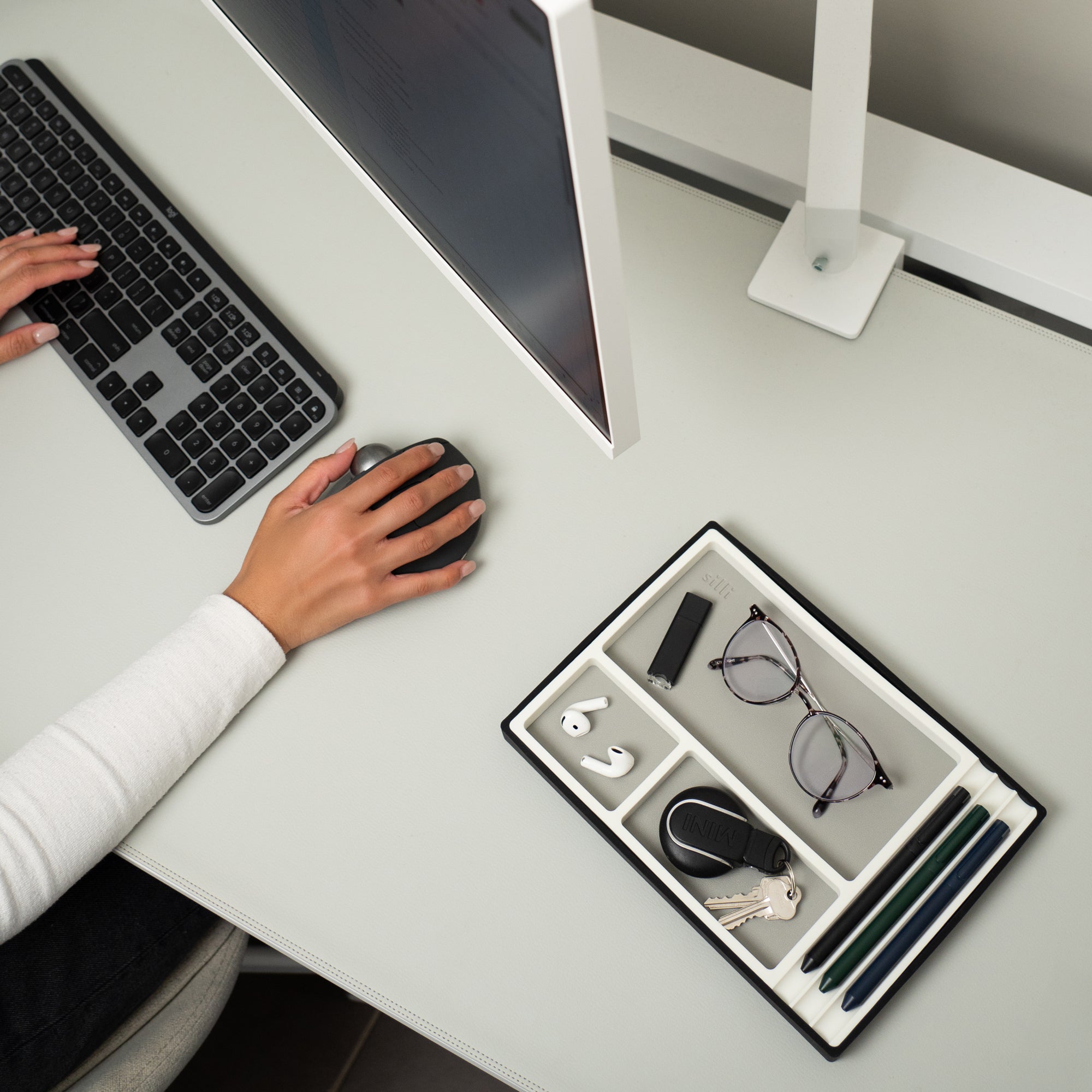 Desk Organiser Tray (Pilot Grey) by Silli – stylish tray for home and desk organisation