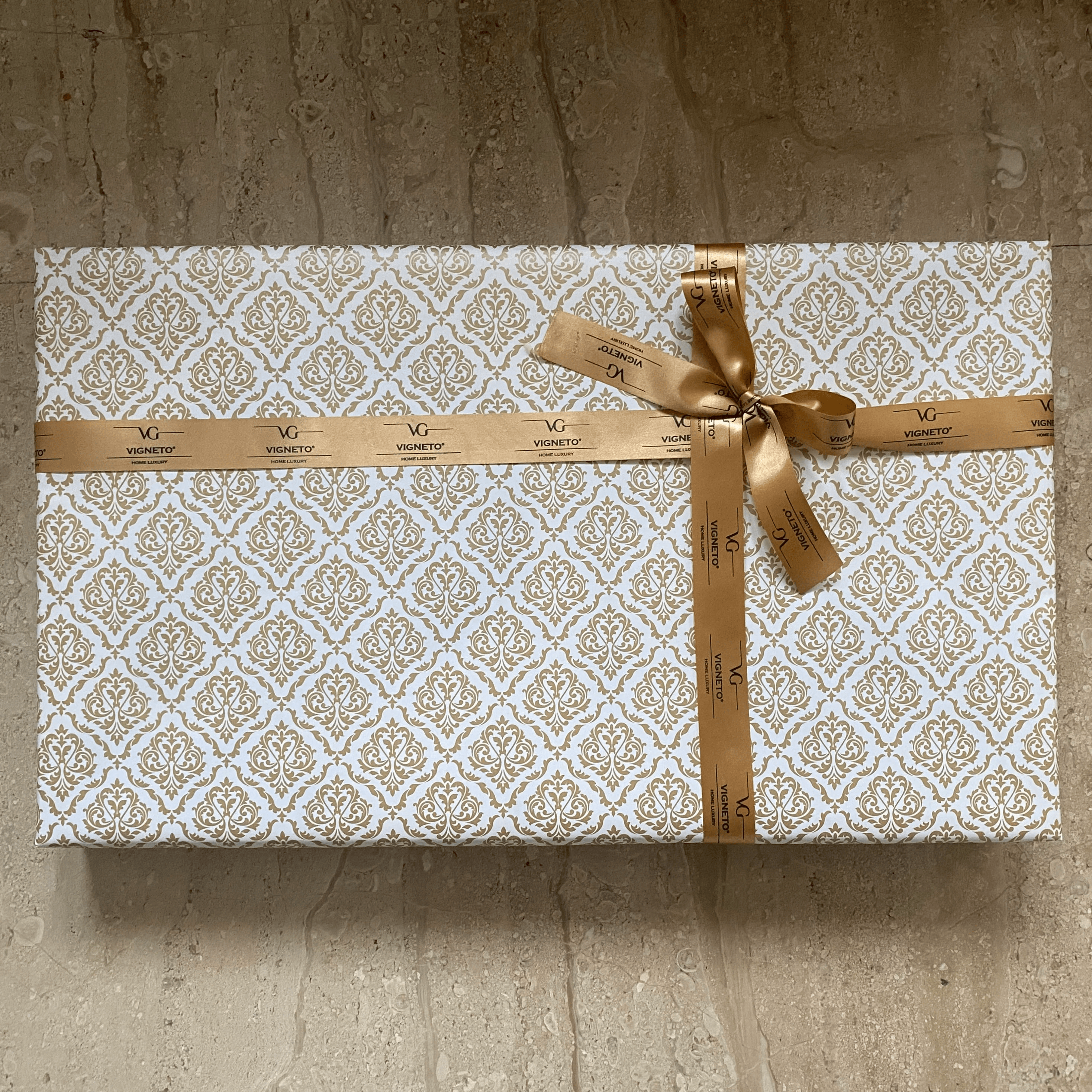 Gift Wrapping by Silli – stylish tray for home and desk organisation