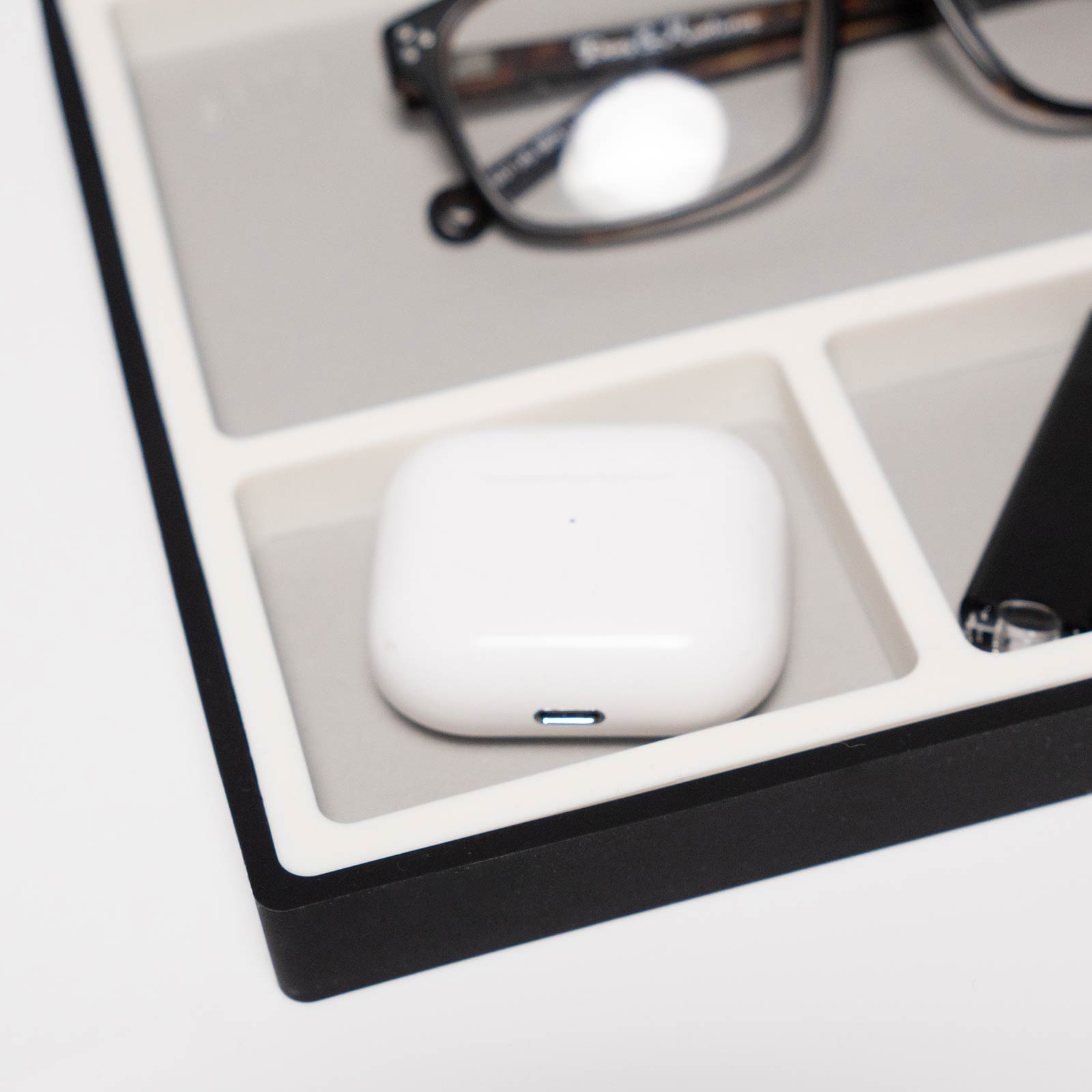 Desk Organiser Tray (Pilot Grey) by Silli – stylish tray for home and desk organisation